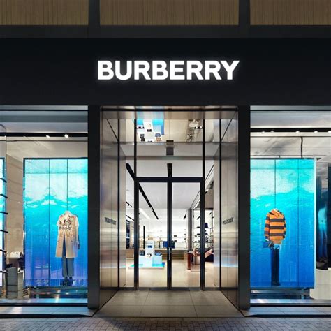 Burberry japanese business